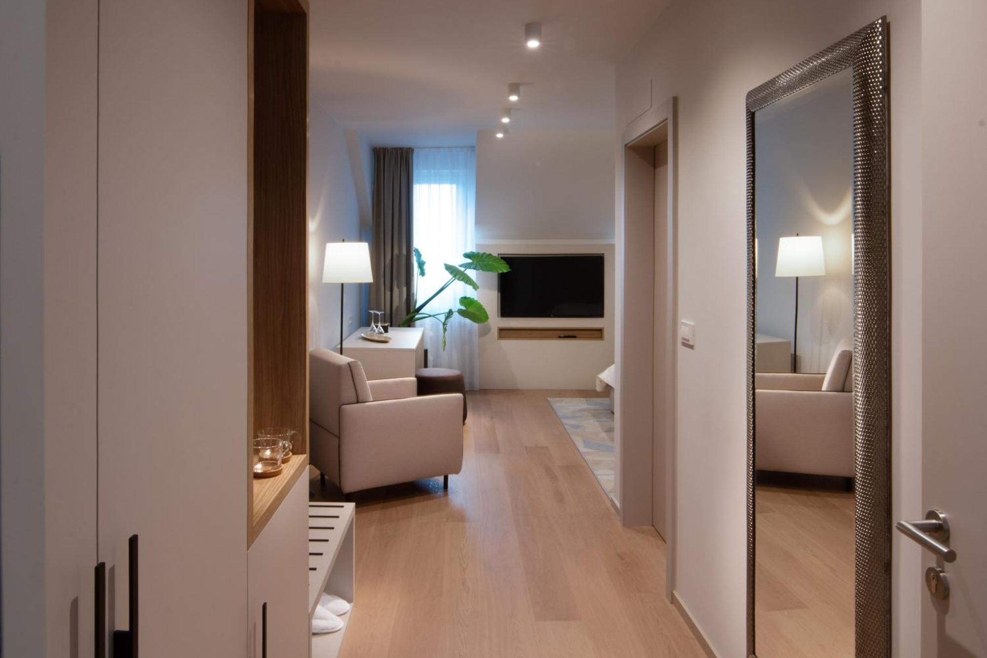 Hisa Putr Bed & Breakfast Trzin Bagian luar foto