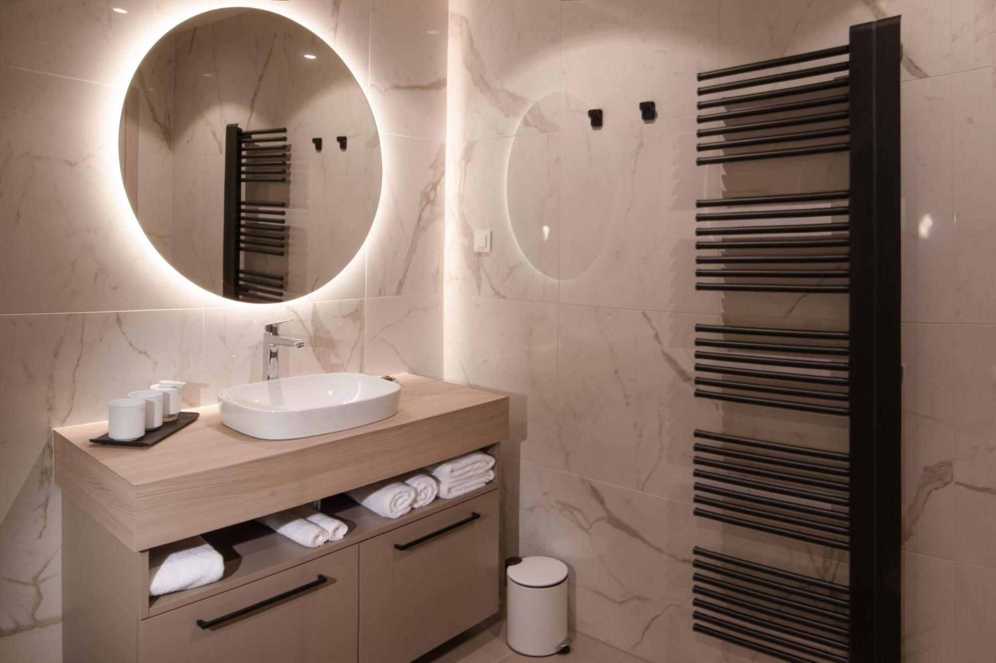 Hisa Putr Bed & Breakfast Trzin Bagian luar foto